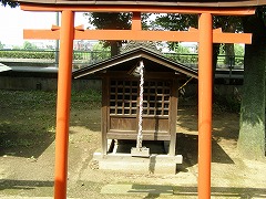 厄神社