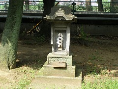 水神社