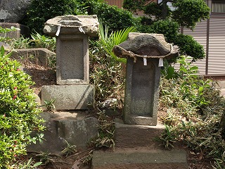 石祠（天満宮、弁財天社）