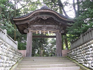 東神門