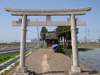 鳥居